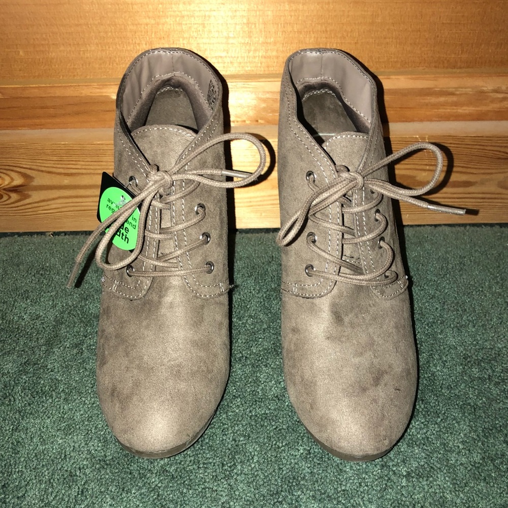 Women’s Wedges